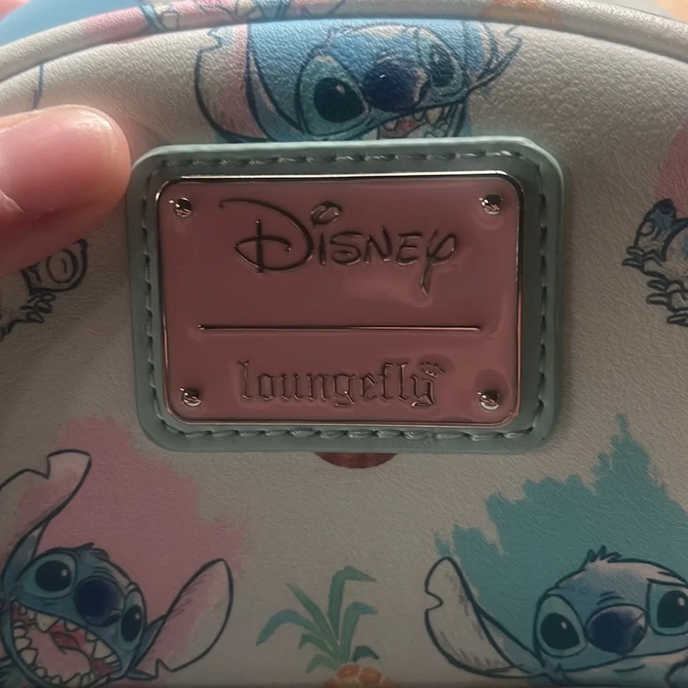 Backpack - Picture 3 of 3
